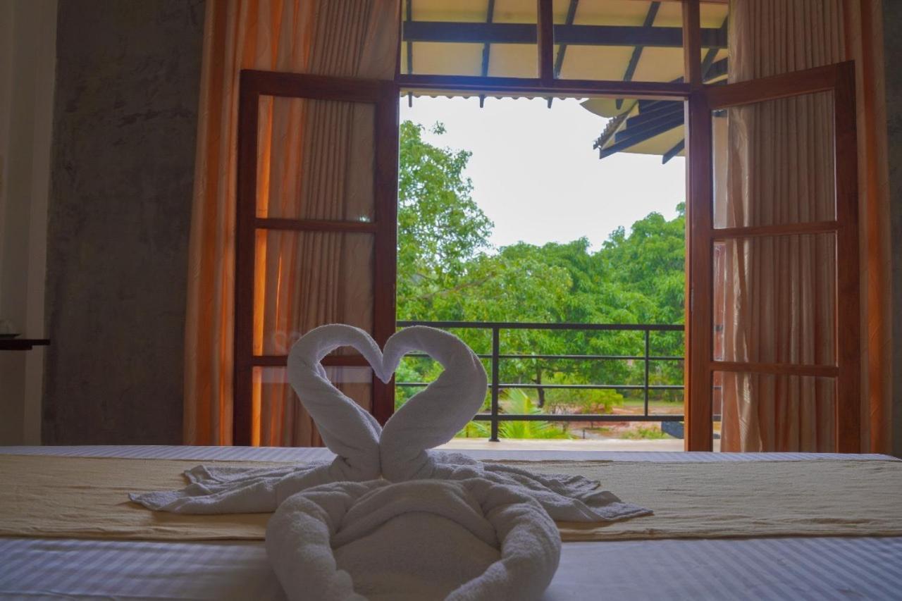 Sigiriya Cottage ภายนอก รูปภาพ