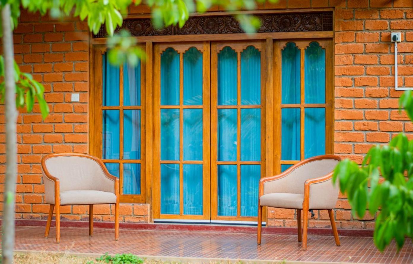 Sigiriya Cottage ภายนอก รูปภาพ